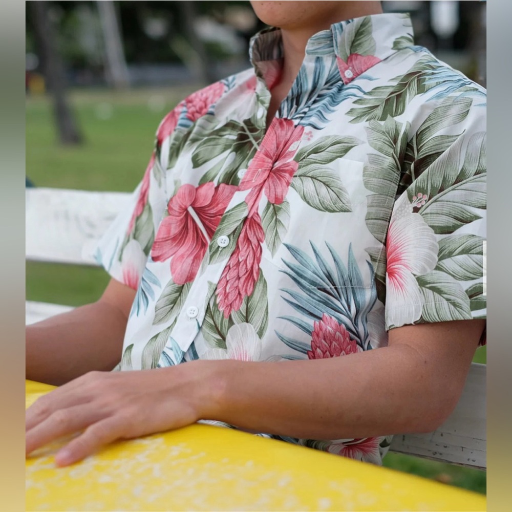 Avanti Hawaii Men’s BOTANICAL ISLE Button-Down Cotton Short Sleeve Shirt - 2XL